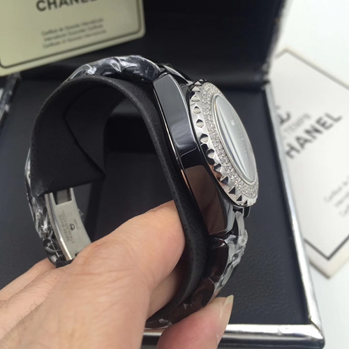 シャネル時計内部構造